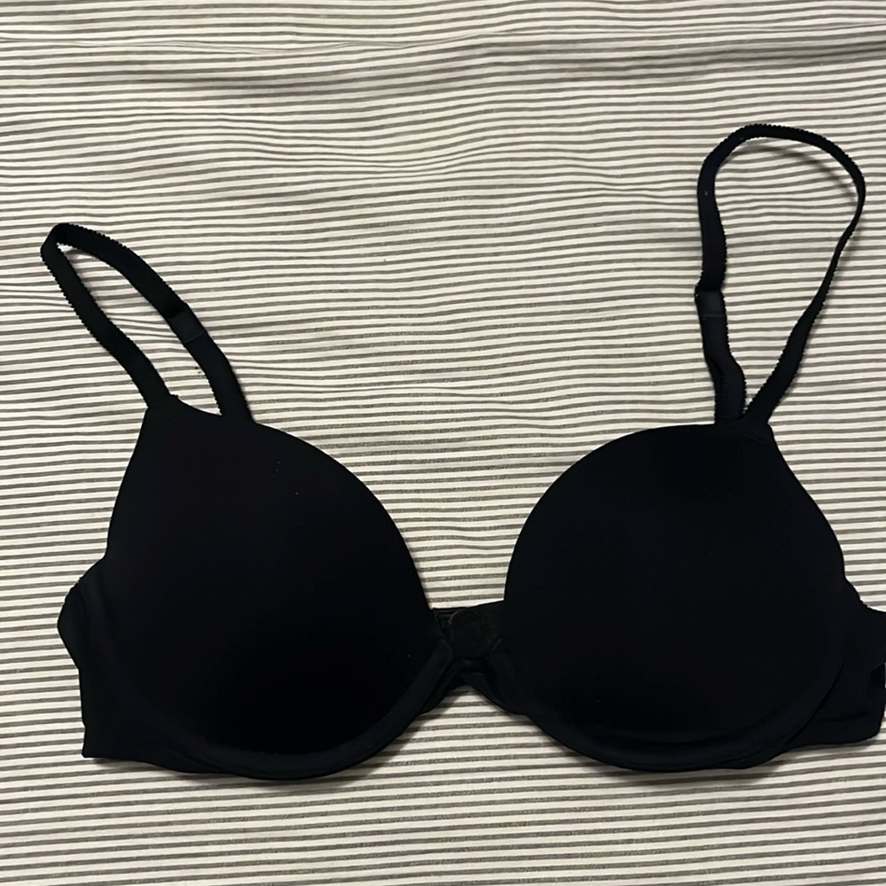 Victorias Secret PINK Wear Everywhere Demi bra 32B